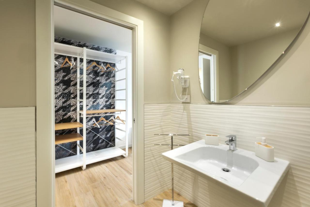 Eleonore Elegant Room Suite Gallura 卡利亚里 外观 照片